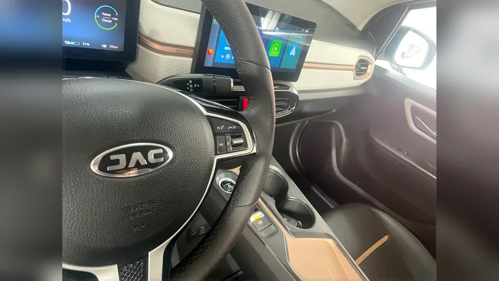 JAC E-JS1 - Imagem 7