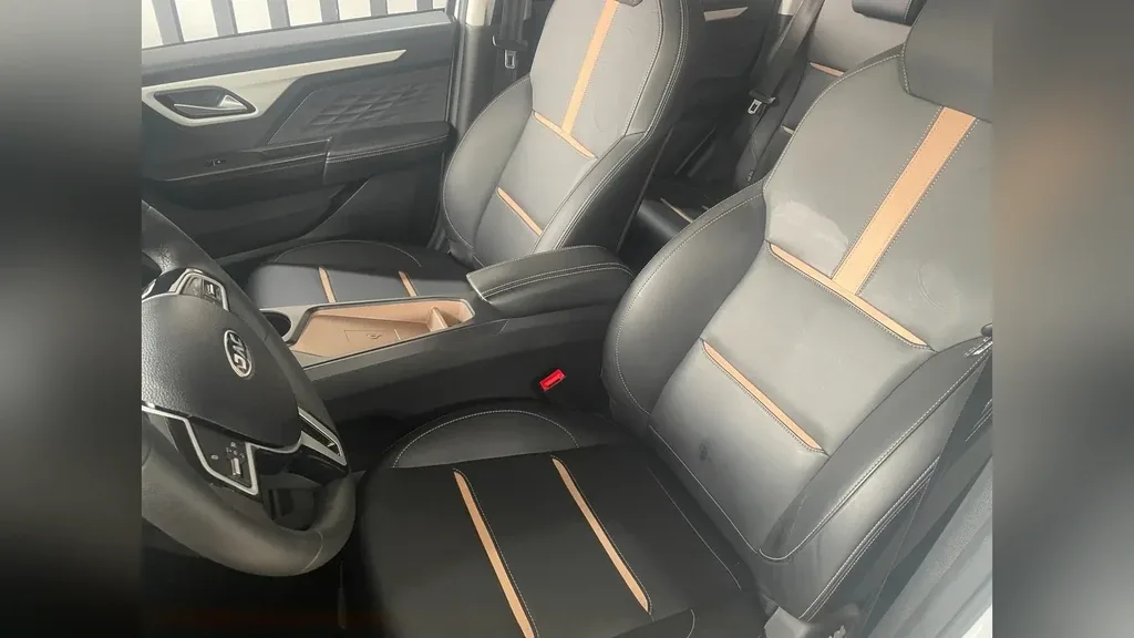 JAC E-JS1 - Imagem 10