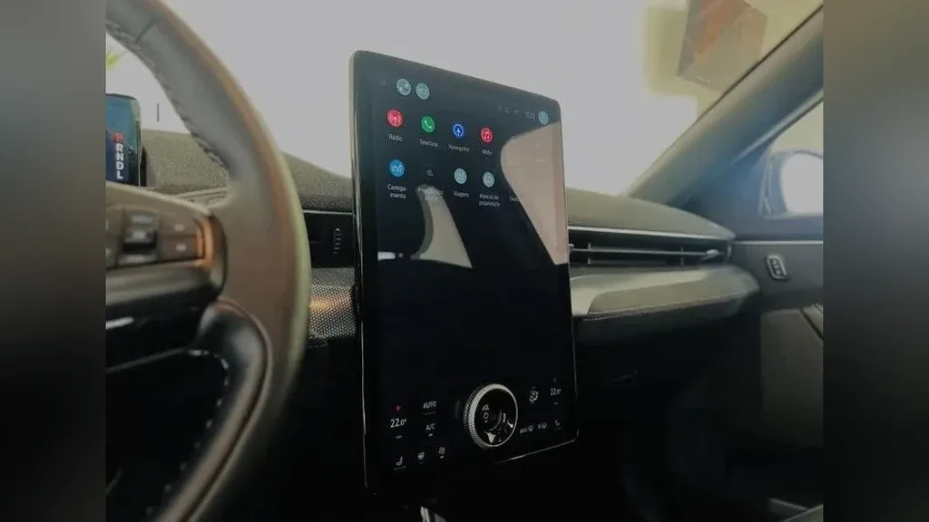 Ford Mustang Mach-e - Imagem 16