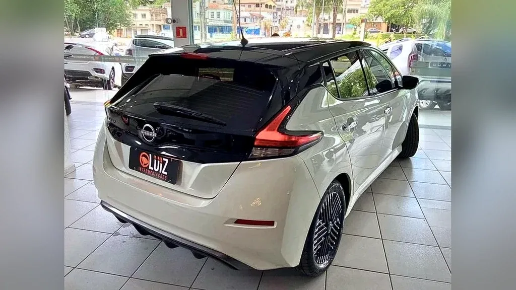 Nissan Leaf - Imagem 3