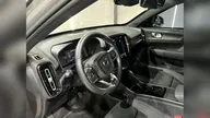 Volvo XC40 Recharge - Miniatura 10