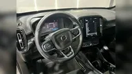 Volvo XC40 Recharge - Miniatura 14