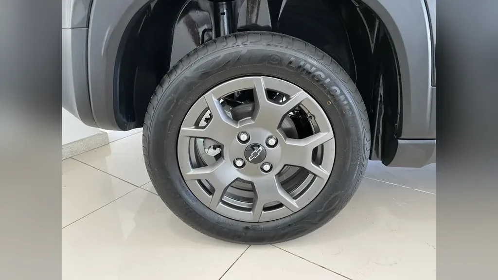 Chevrolet Spark Euv - Imagem 14