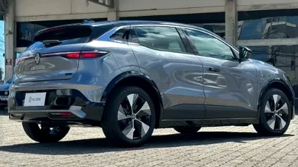 Renault Megane E-tech Electric - Imagem 10