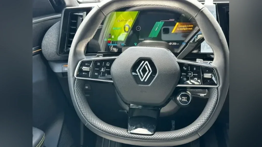 Renault Megane E-tech Electric - Imagem 14