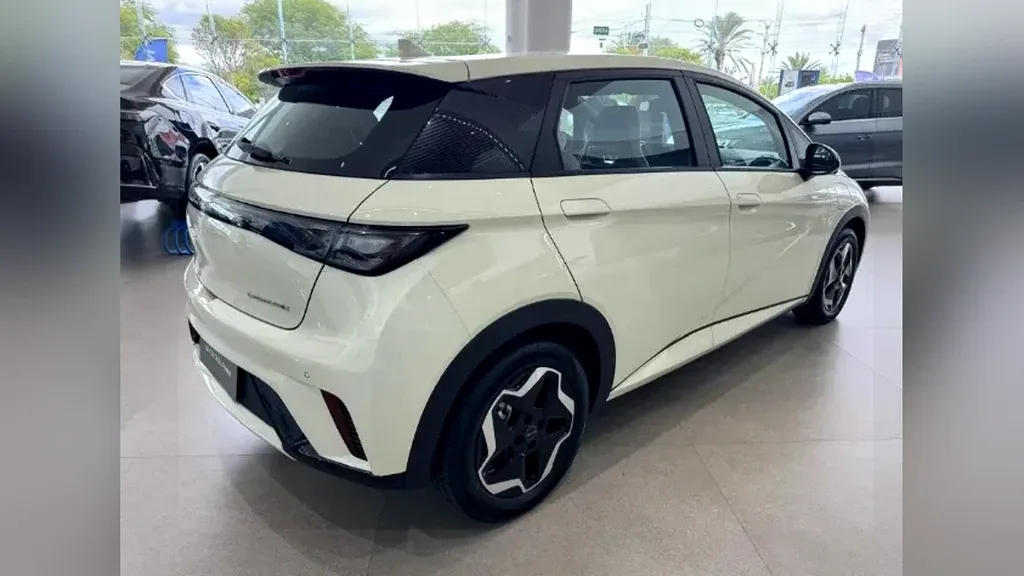 BYD Dolphin - Imagem 3