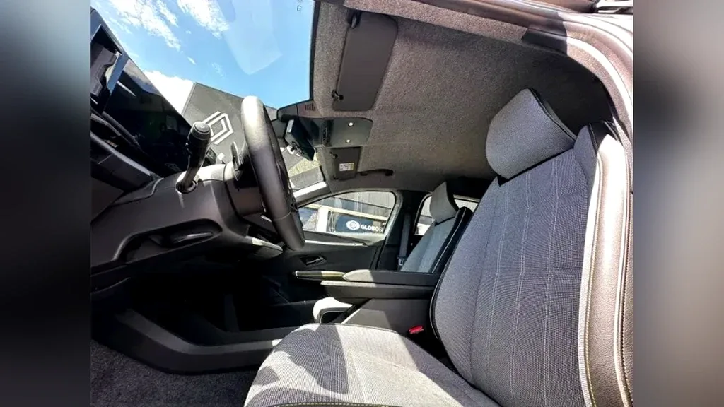 Renault Megane E-tech Electric - Imagem 10