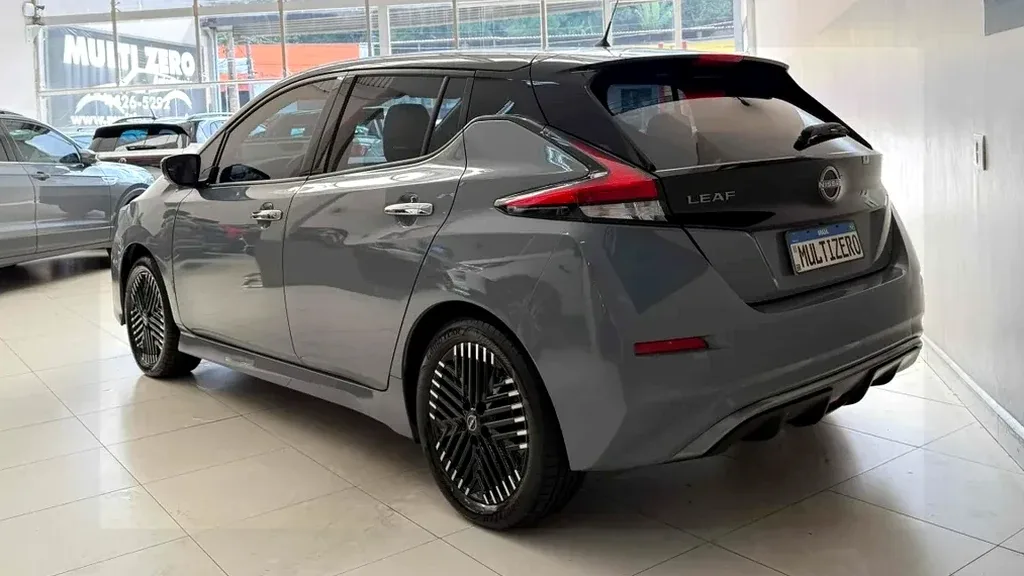 Nissan Leaf - Imagem 2