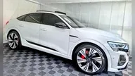 Audi Q8 E-tron - Miniatura 3