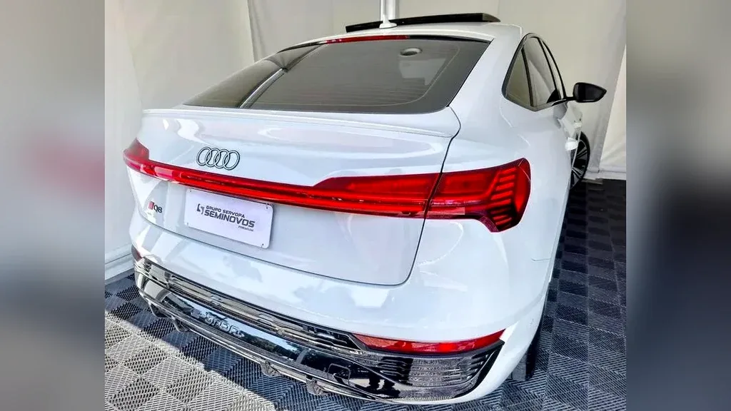 Audi Q8 E-tron - Imagem 8