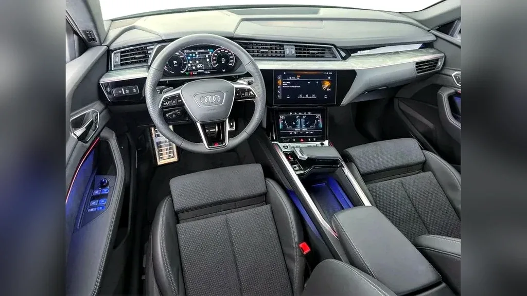 Audi Q8 E-tron - Imagem 13