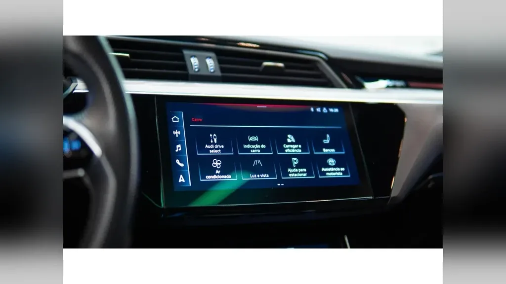 Audi E-tron S Sportback - Imagem 4