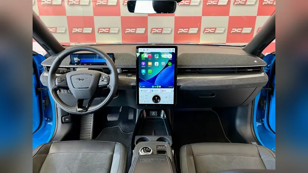 Ford Mustang Mach-e - Imagem 6