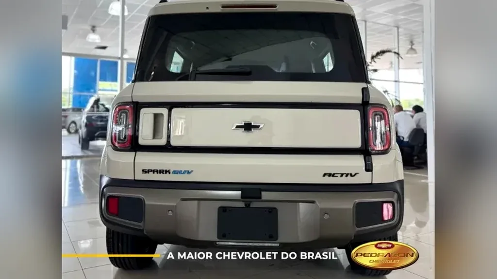 Chevrolet Spark Euv - Imagem 4