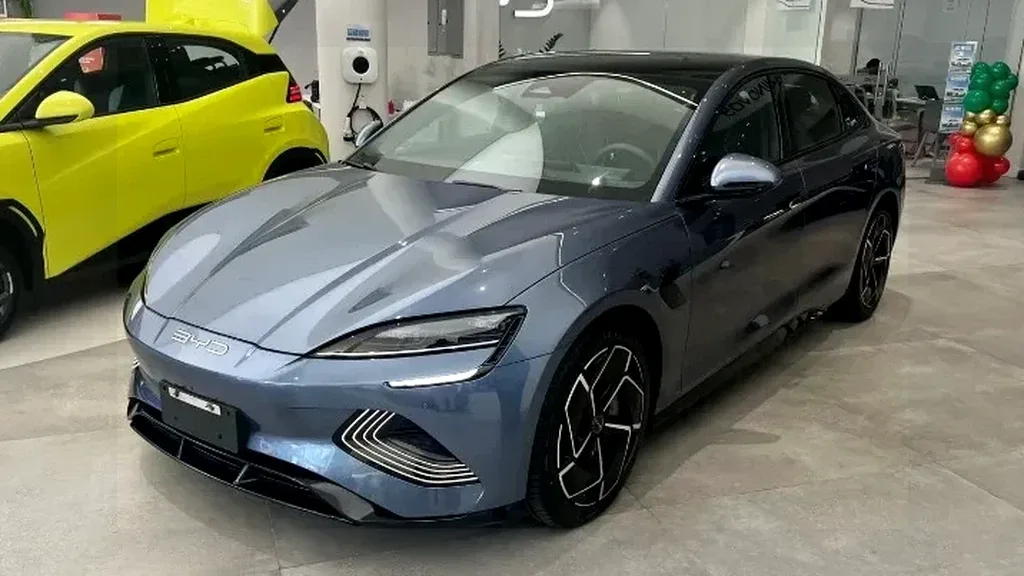 BYD Seal - Imagem 2