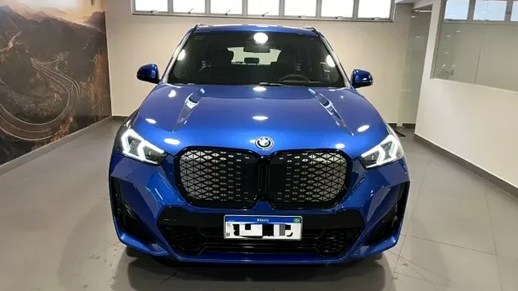 BMW IX1 - Imagem 5