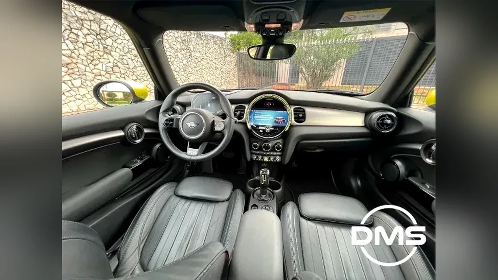 Mini Cooper SE - Imagem 16