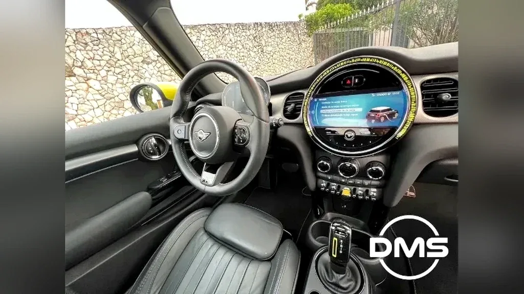 Mini Cooper SE - Imagem 17