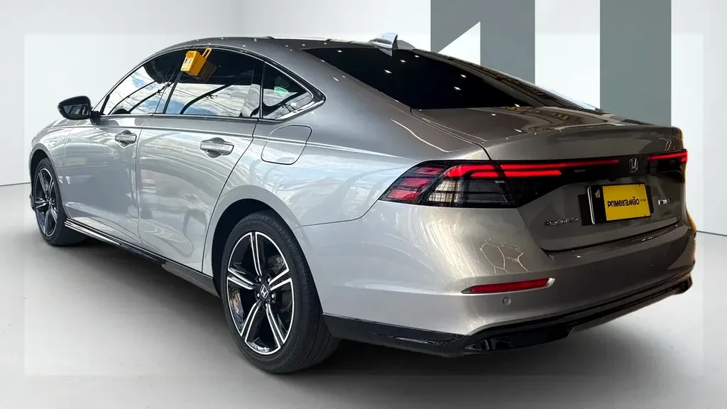 Honda Accord Plug-in Hybrid - Imagem 4