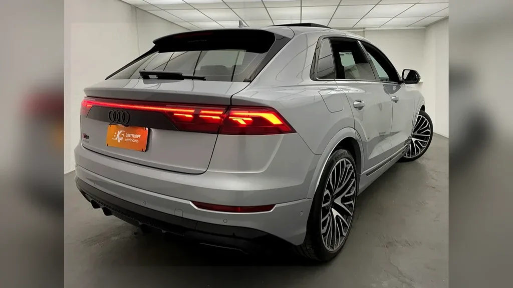 Audi Q8 E-tron - Imagem 2