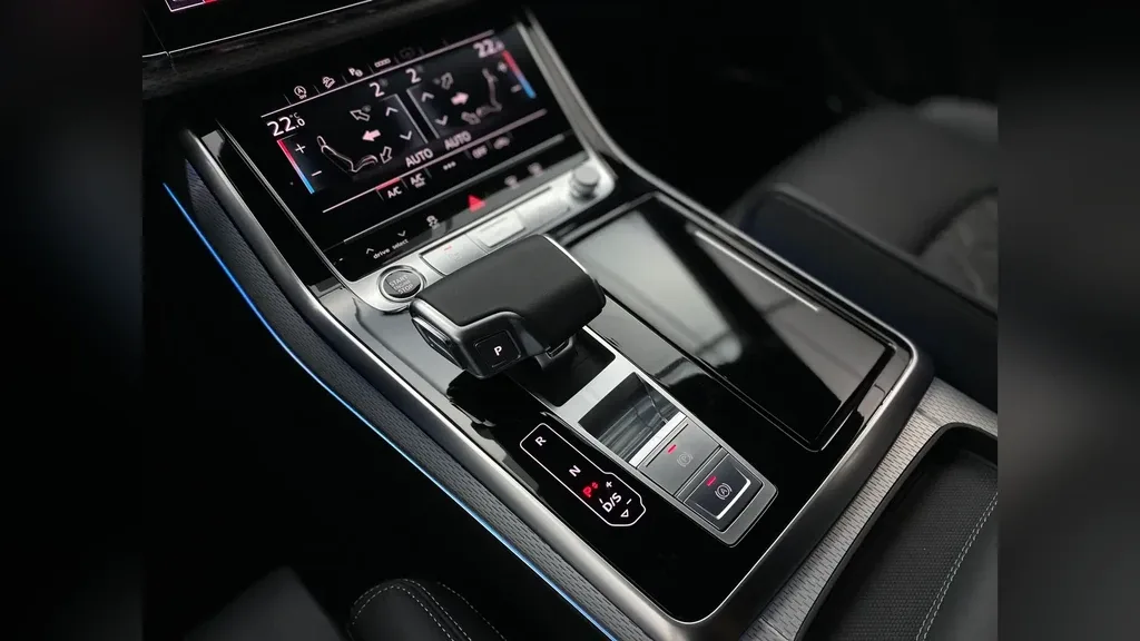 Audi Q8 E-tron - Imagem 19