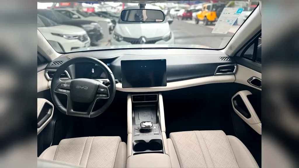 BYD Yuan Pro - Imagem 8