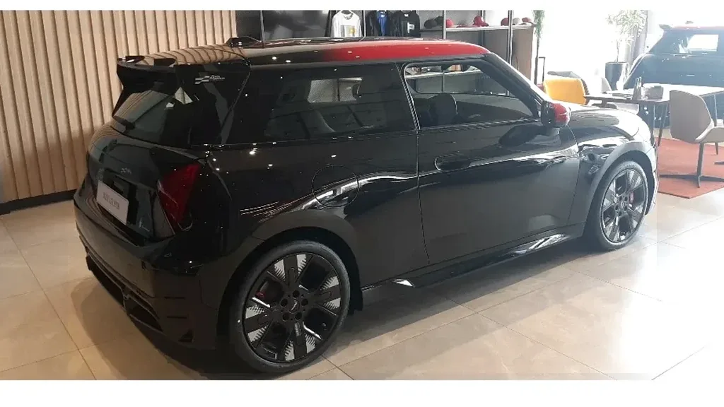 Mini Cooper SE - Imagem 2