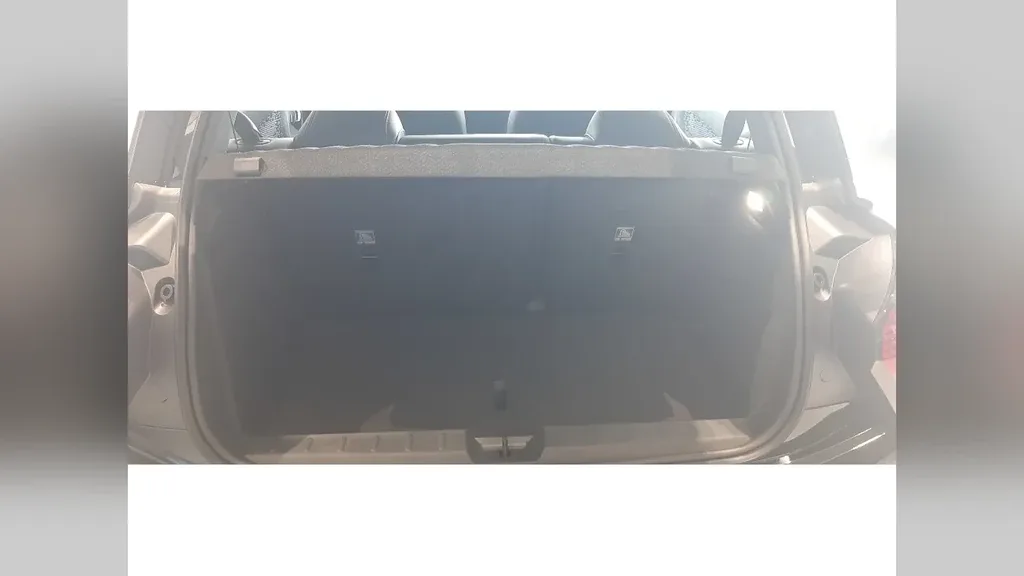 Mini Cooper SE - Imagem 12