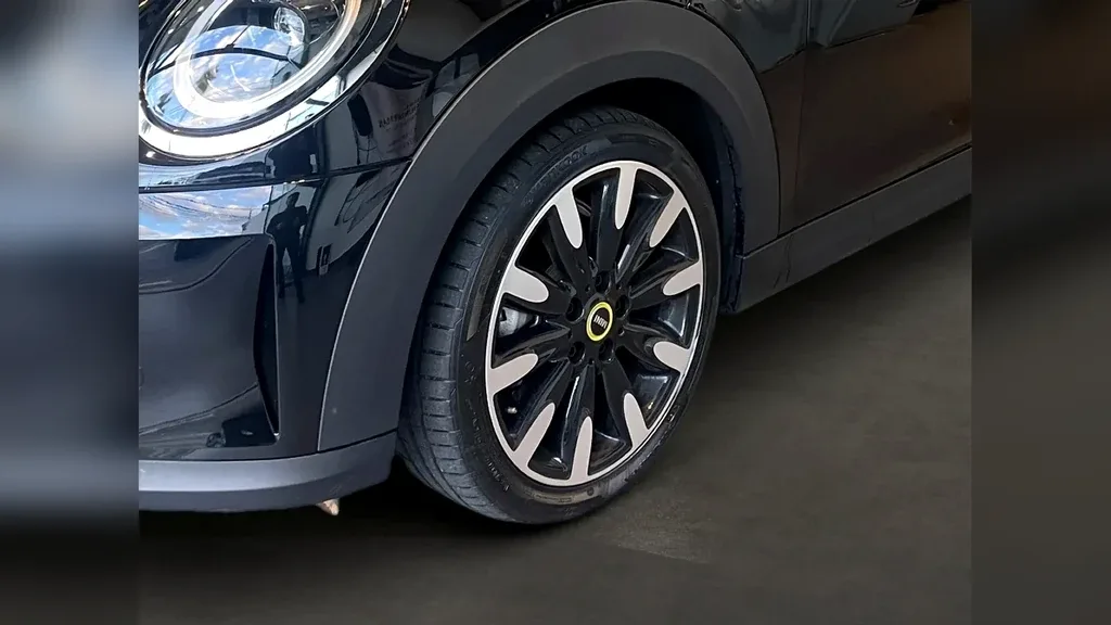 Mini Cooper SE - Imagem 6