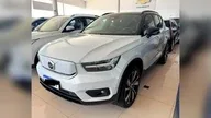 Volvo XC40 - Miniatura 2