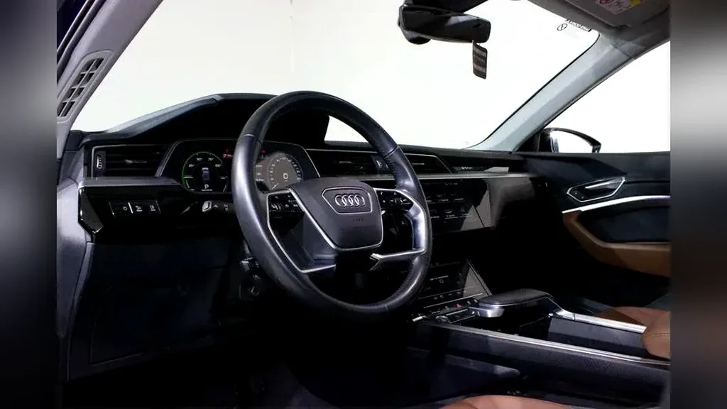 Audi E-tron - Imagem 4