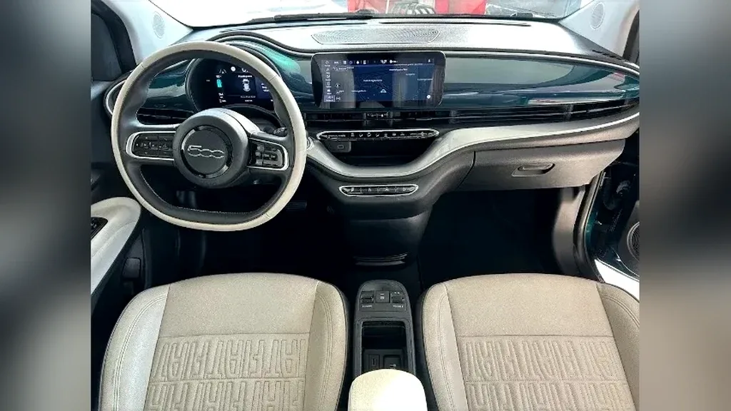 Fiat 500e - Imagem 8