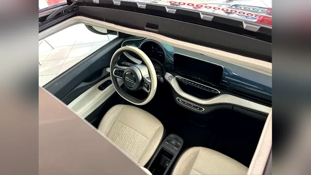 Fiat 500e - Imagem 13