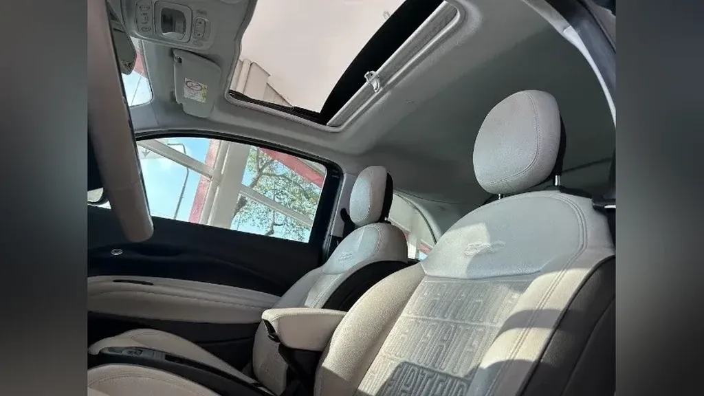 Fiat 500e - Imagem 14