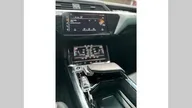 Audi E-tron - Miniatura 15