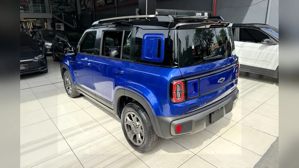 Chevrolet Spark Euv - Imagem 11