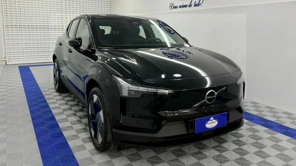 Volvo EX30 - Imagem 4
