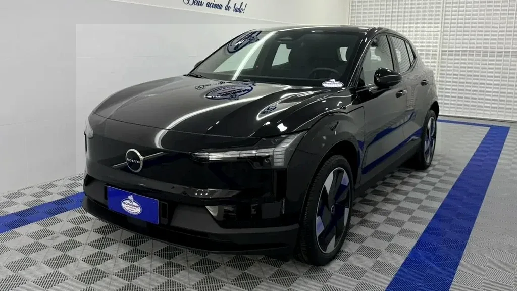 Volvo EX30 - Imagem 5