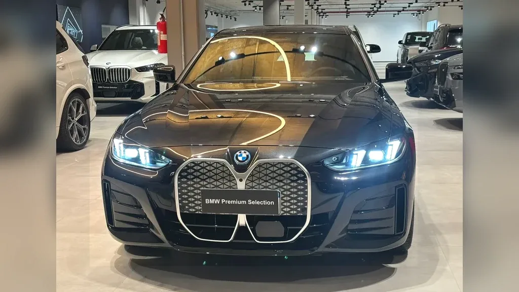 BMW I4 Edrive35 - Imagem 2