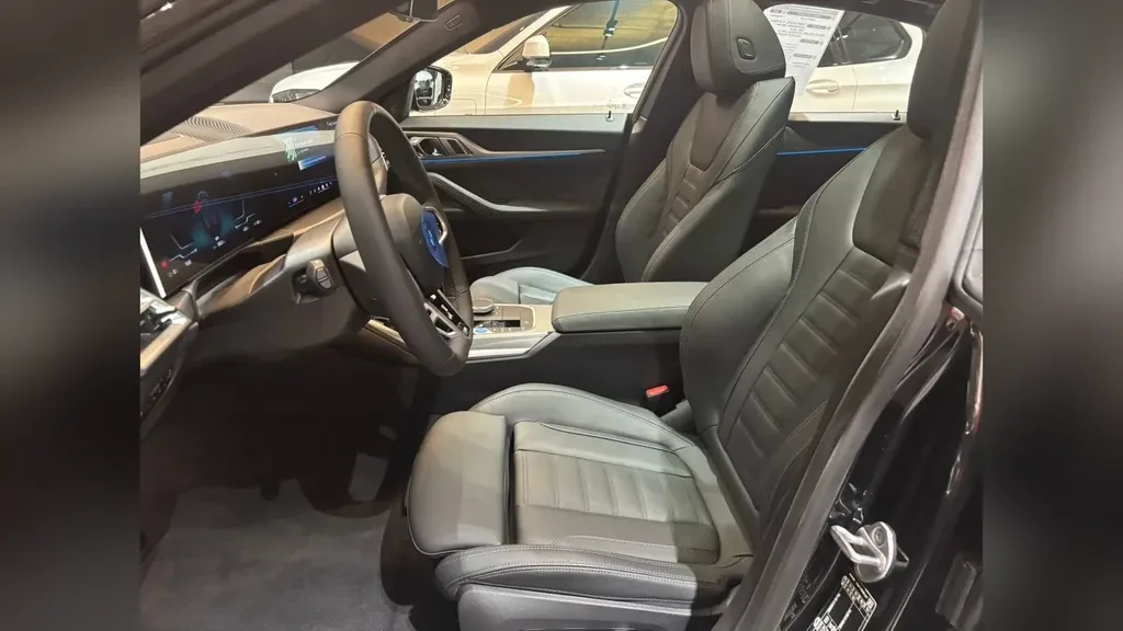 BMW I4 Edrive35 - Imagem 10