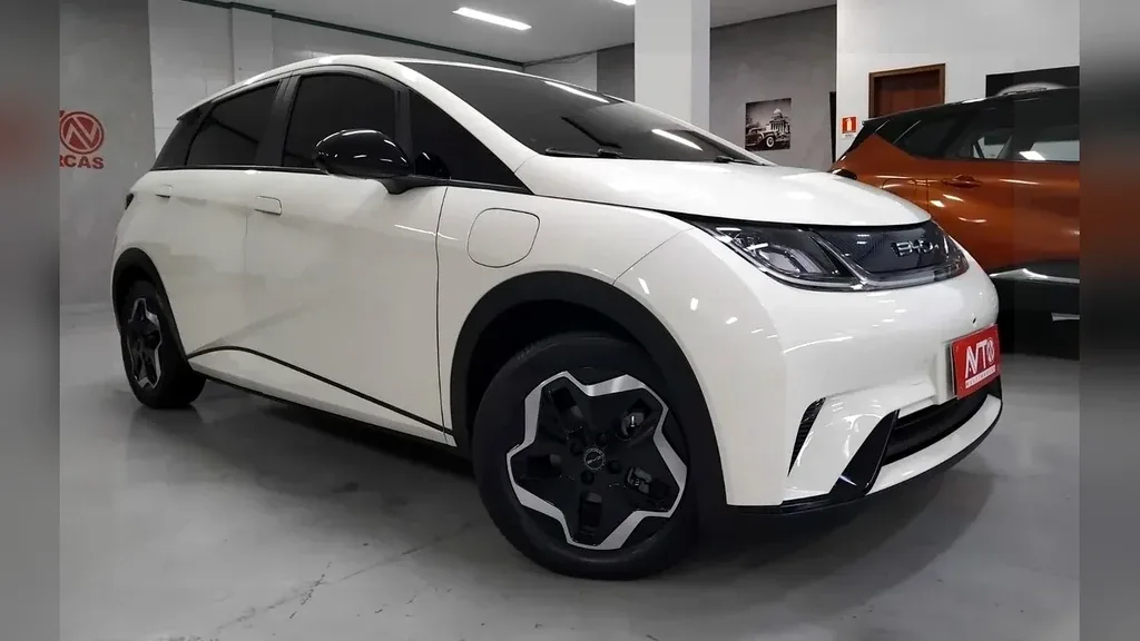 BYD Dolphin - Imagem 2