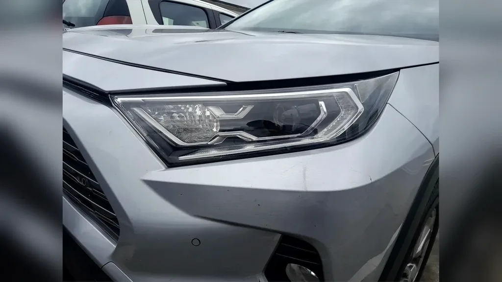 Toyota Rav4 EV - Imagem 7