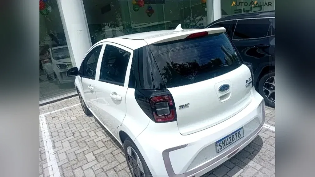 JAC E-JS1 - Imagem 3