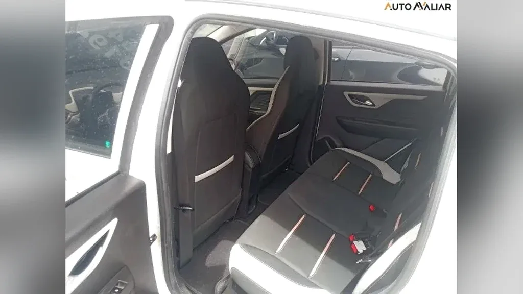 JAC E-JS1 - Imagem 9