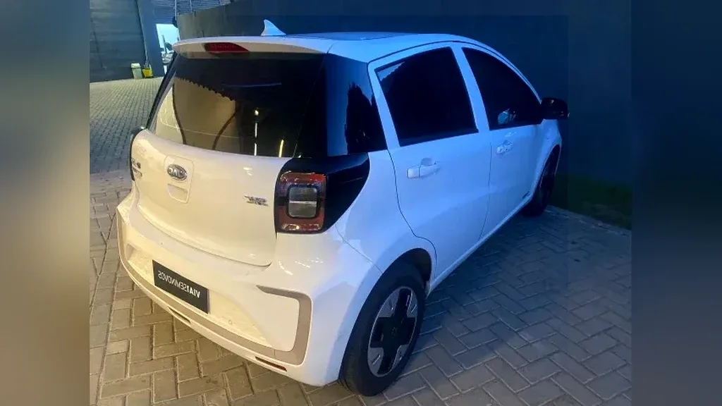 JAC E-JS1 - Imagem 6