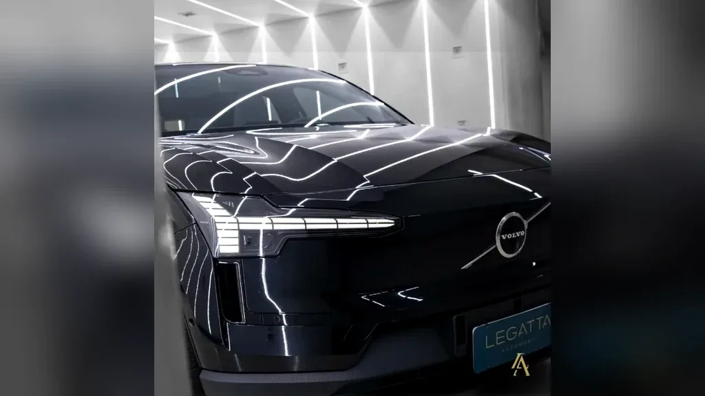 Volvo EX30 - Imagem 13