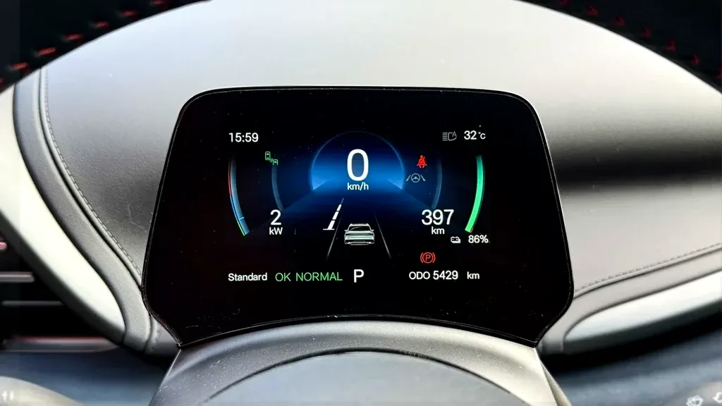 BYD Yuan Plus - Imagem 9