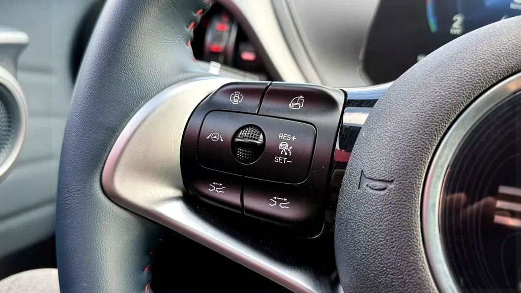 BYD Yuan Plus - Imagem 10