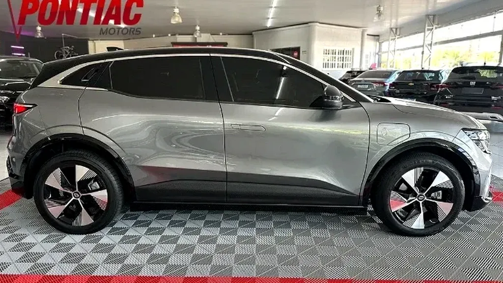 Renault Megane E-tech Electric - Imagem 5