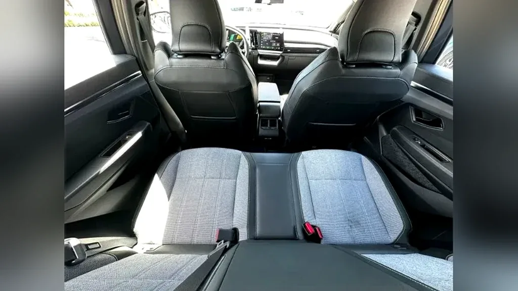 Renault Megane E-tech Electric - Imagem 9